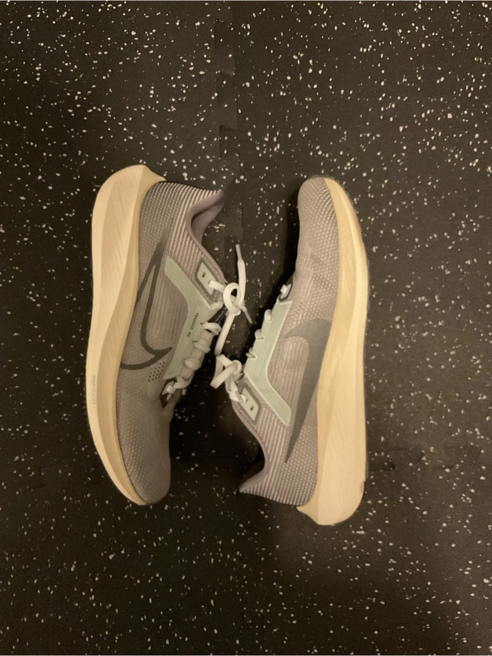Nike men’s Gray and Mint Green Running Sneakers